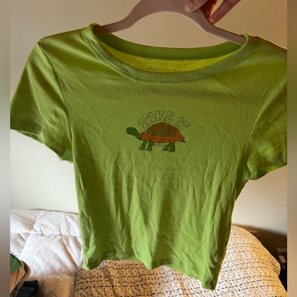 American Eagle, size medium, Baby Tee